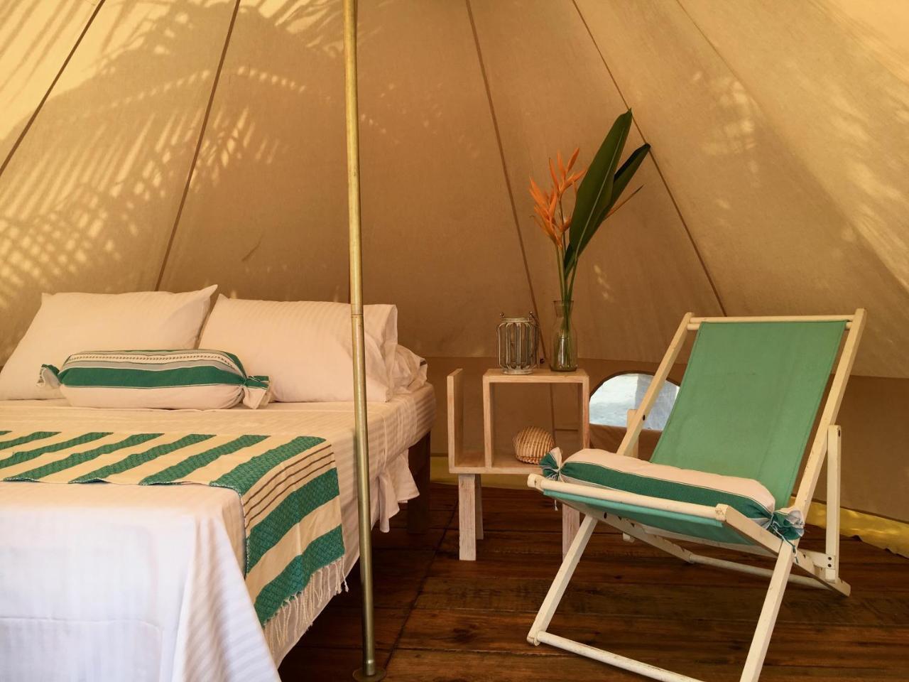 Glamping Finca Margaritas Pluma Hidalgo エクステリア 写真