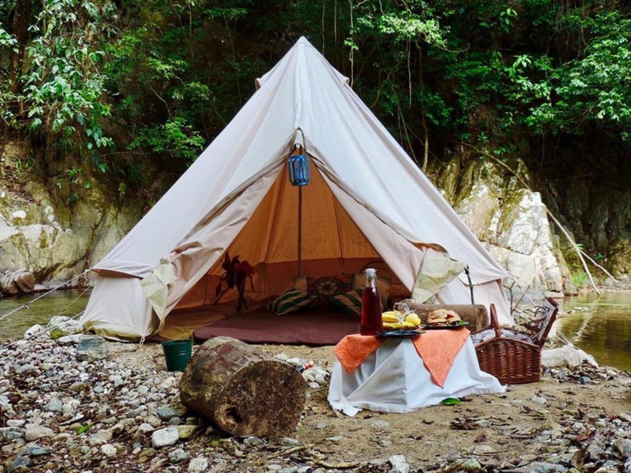 Glamping Finca Margaritas Pluma Hidalgo エクステリア 写真